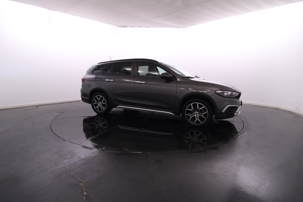 Fiat Tipo Station Wagon Cross