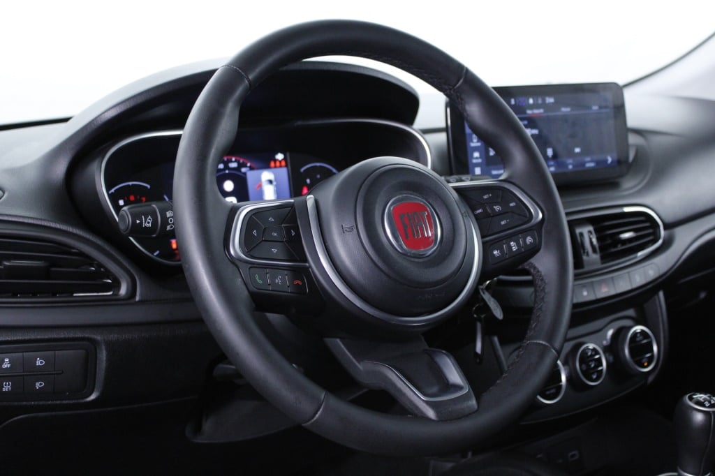 Fiat Tipo Station Wagon Cross