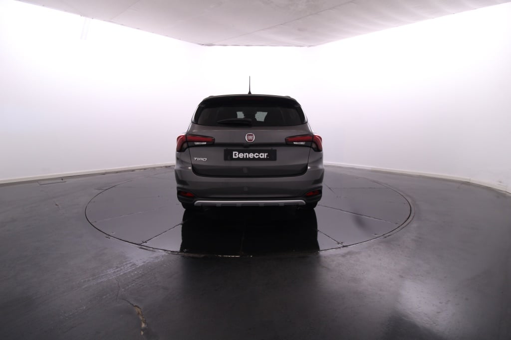 Fiat Tipo Station Wagon Cross