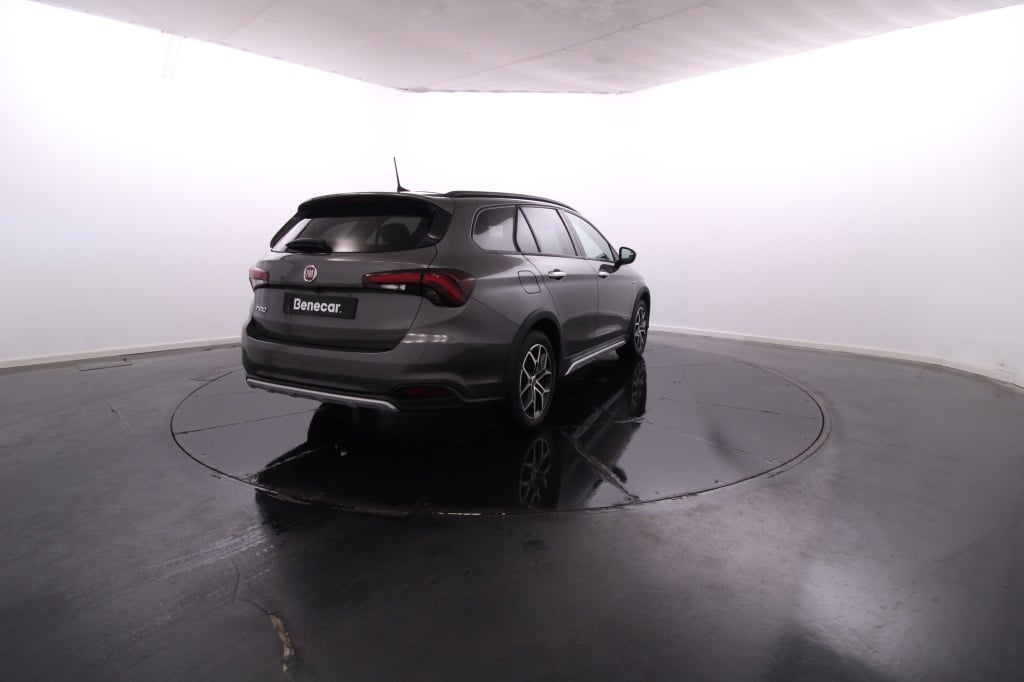 Fiat Tipo Station Wagon Cross