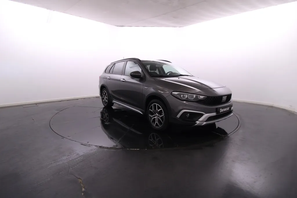 Fiat Tipo Station Wagon Cross