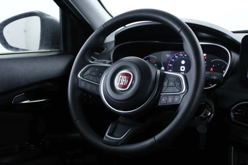 Fiat Tipo Station Wagon Cross