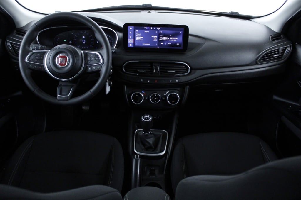 Fiat Tipo Station Wagon Cross