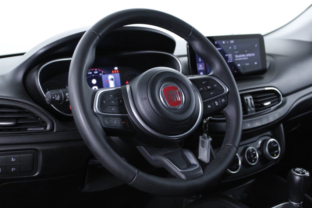 Fiat Tipo Station Wagon Cross