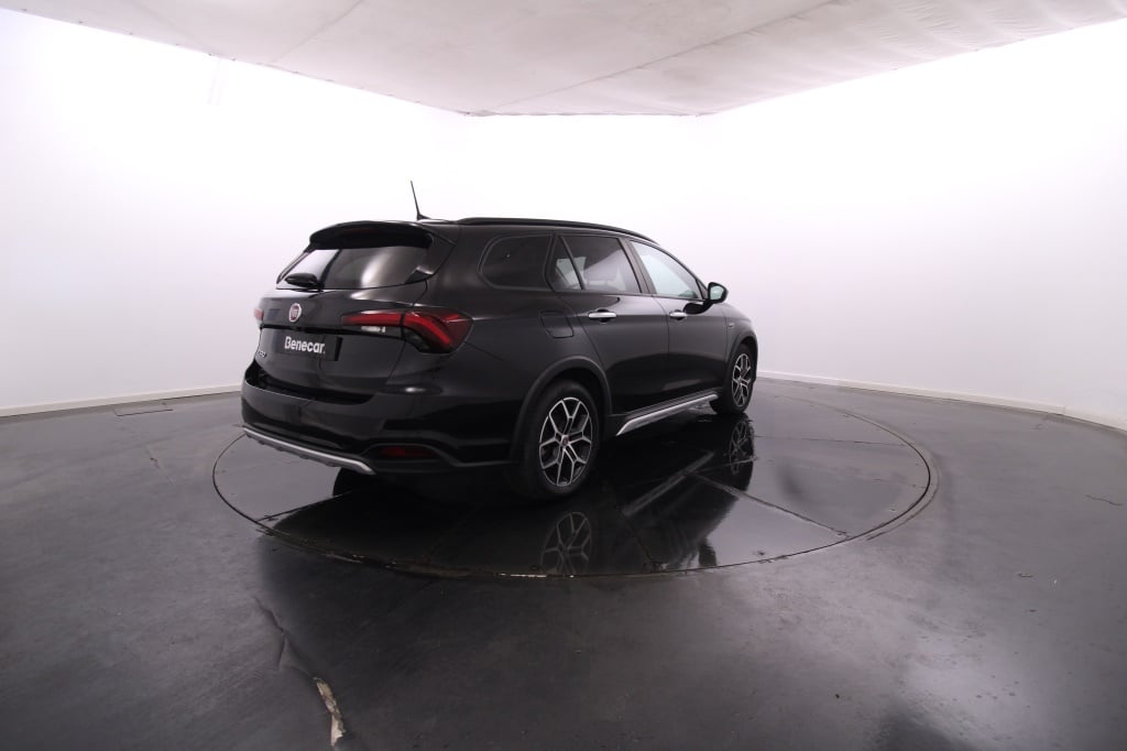 Fiat Tipo Station Wagon Cross
