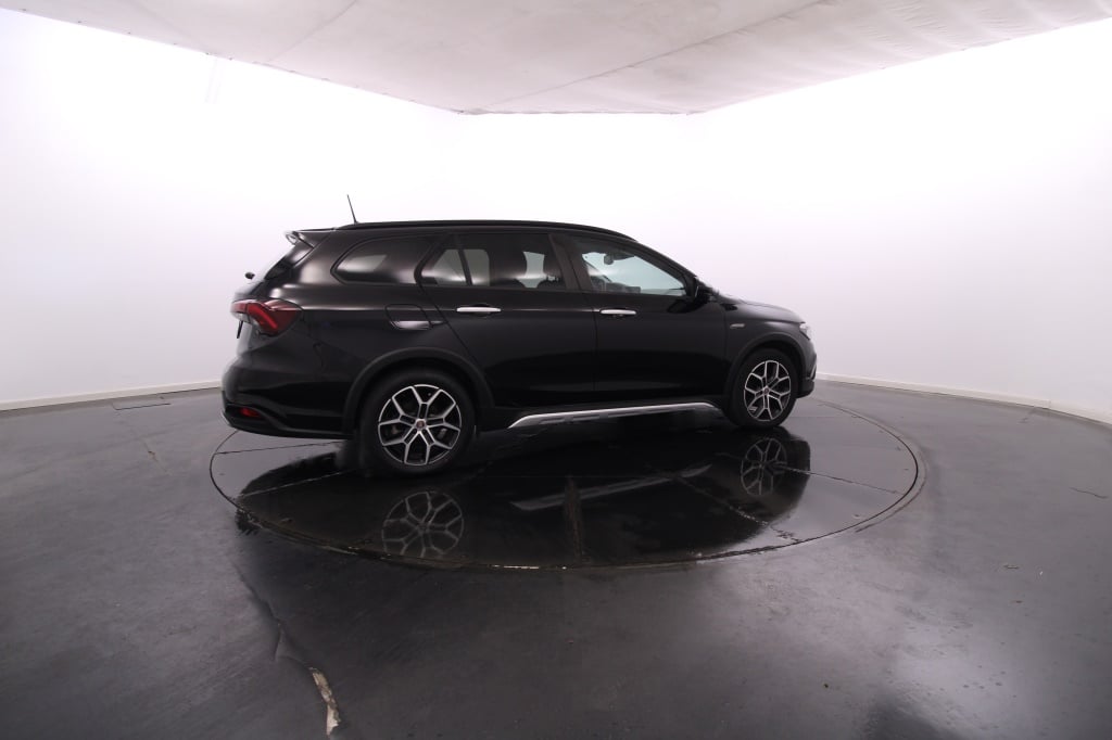 Fiat Tipo Station Wagon Cross