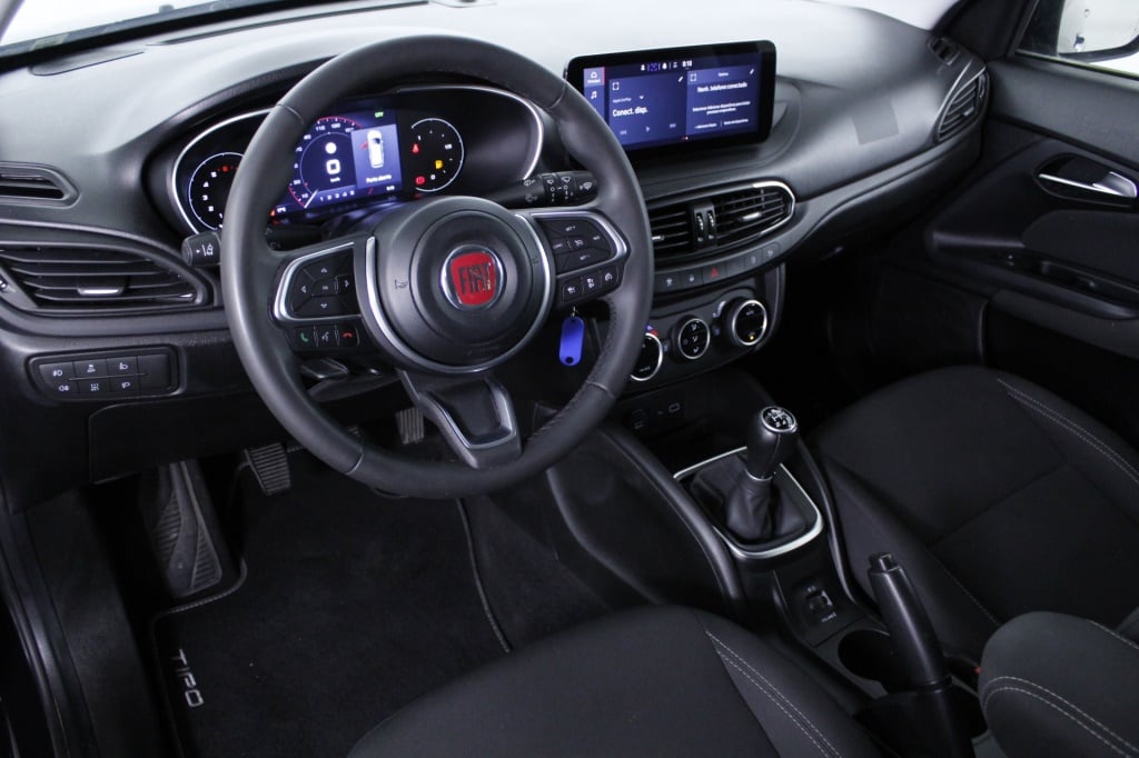 Fiat Tipo Station Wagon Cross