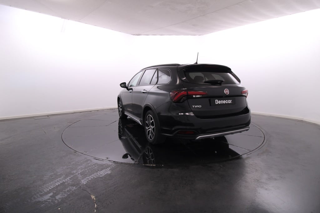 Fiat Tipo Station Wagon Cross