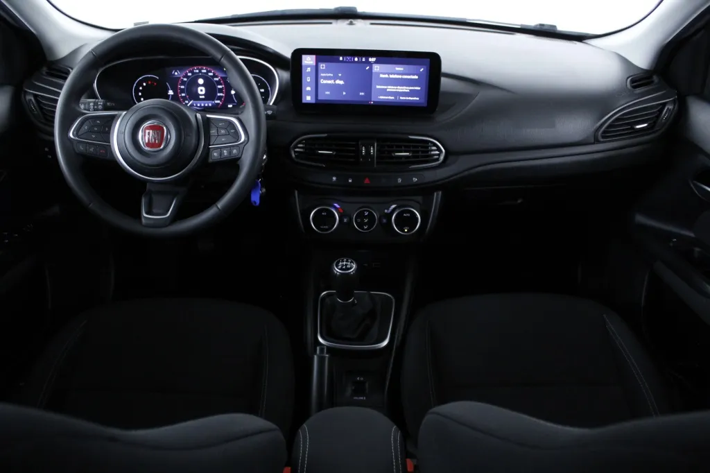Fiat Tipo Station Wagon Cross