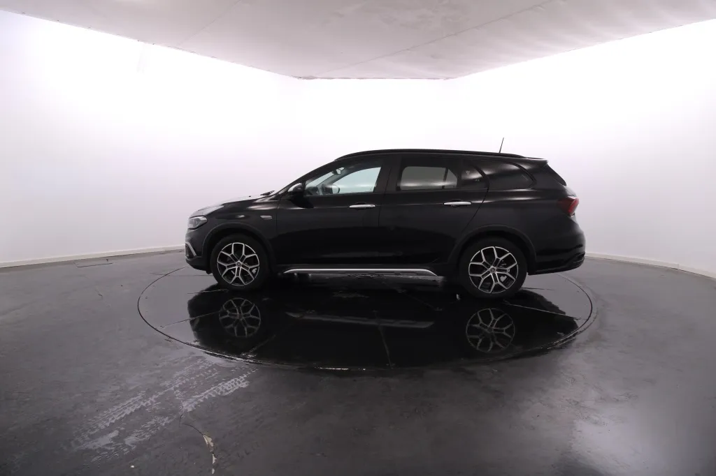 Fiat Tipo Station Wagon Cross
