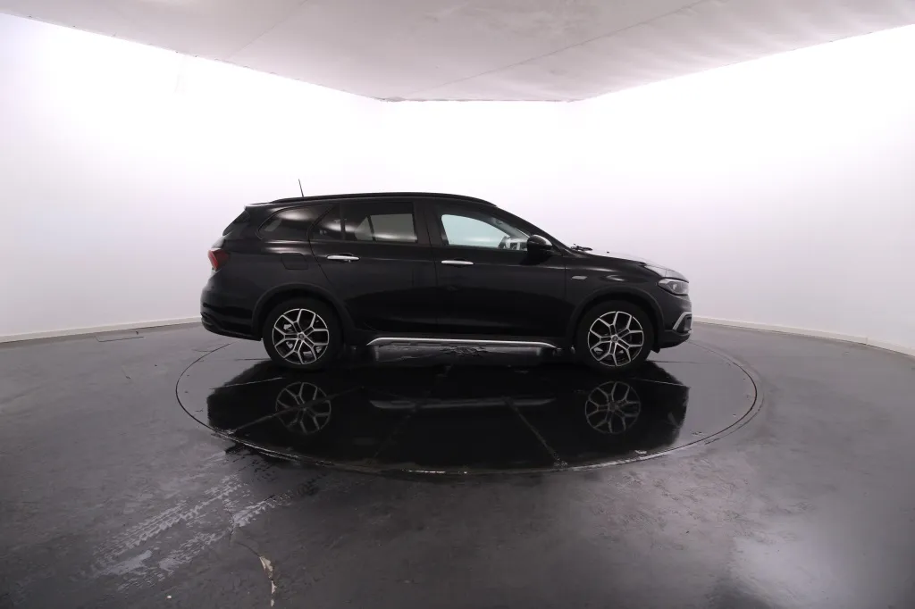 Fiat Tipo Station Wagon Cross