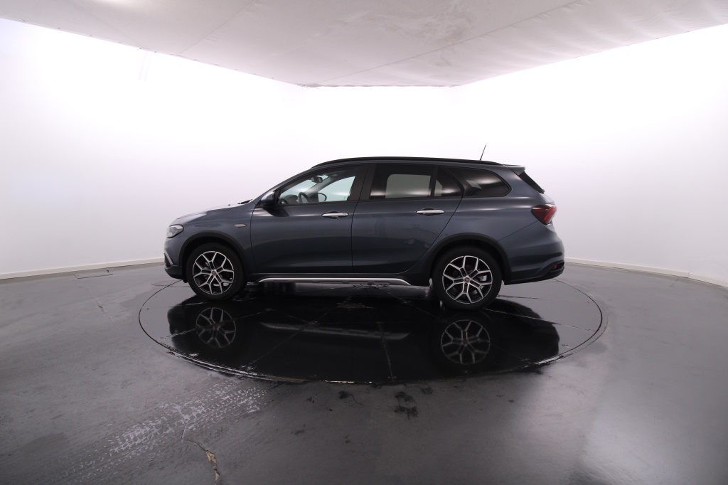 Fiat Tipo Station Wagon Cross