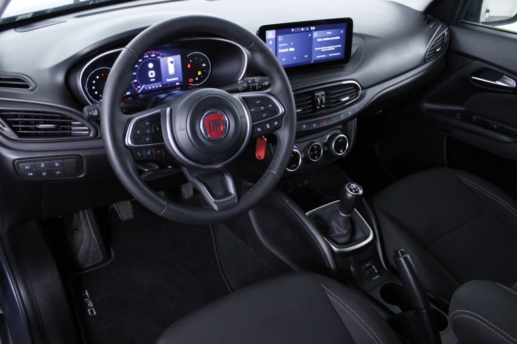 Fiat Tipo Station Wagon Cross