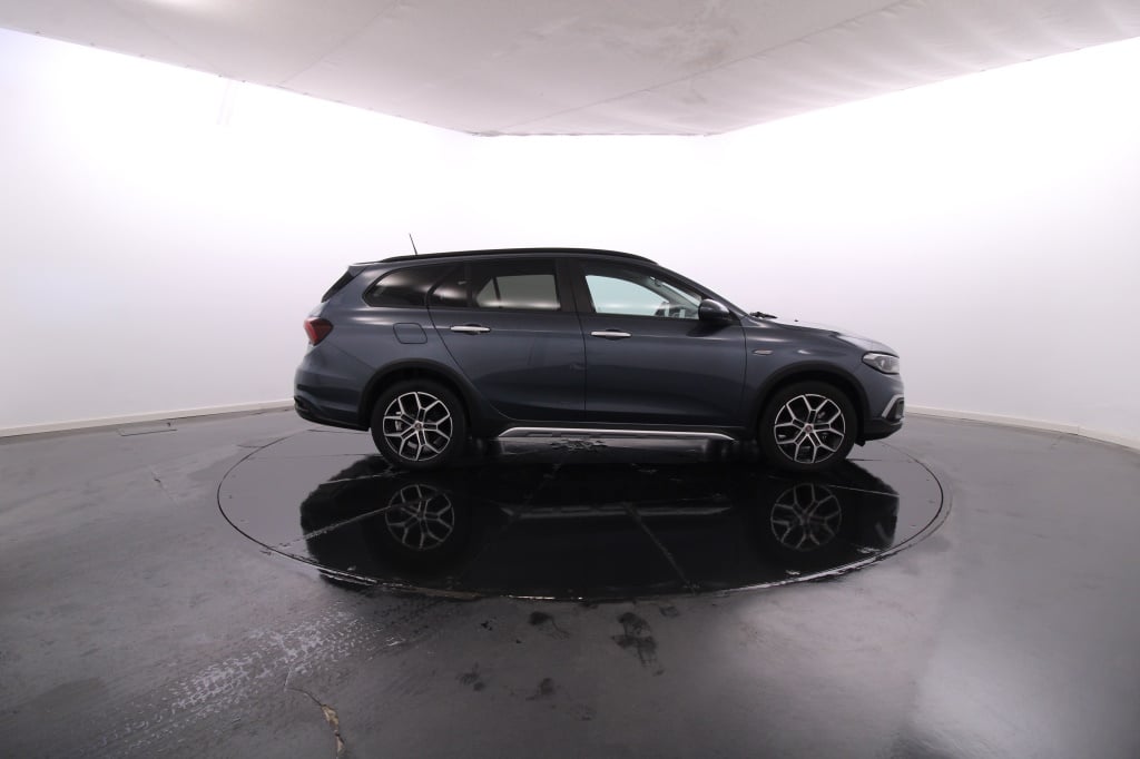 Fiat Tipo Station Wagon Cross
