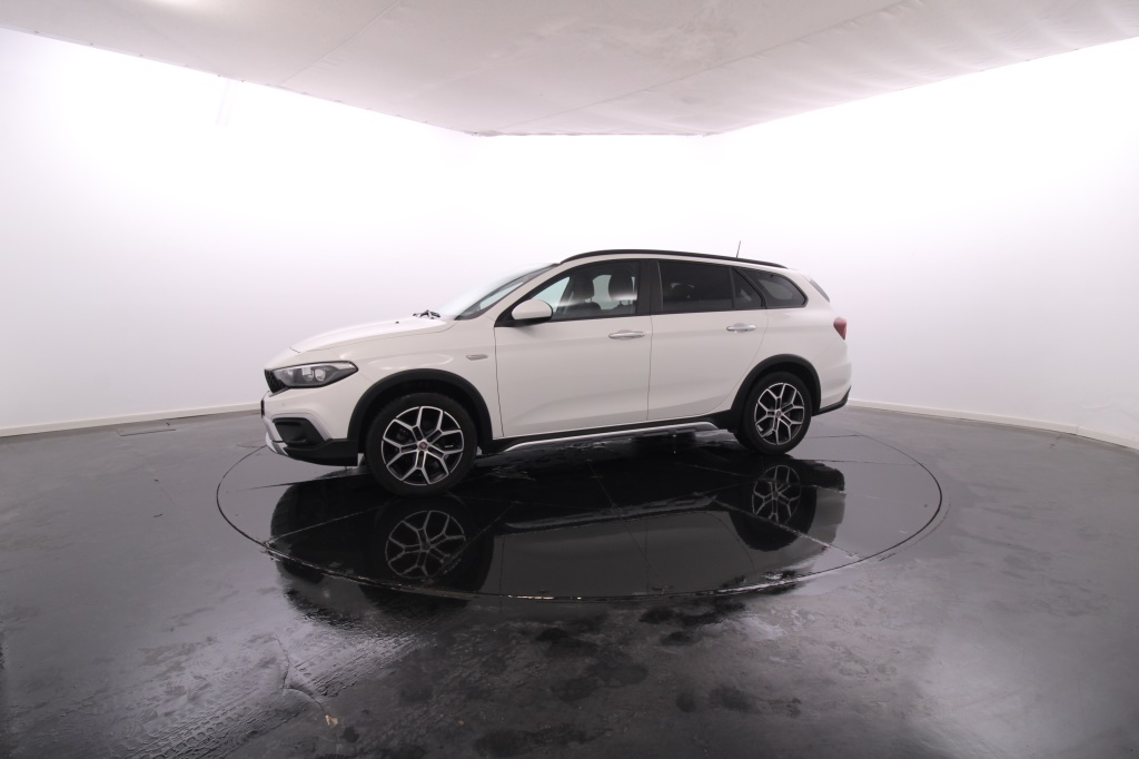 Fiat Tipo Station Wagon Cross