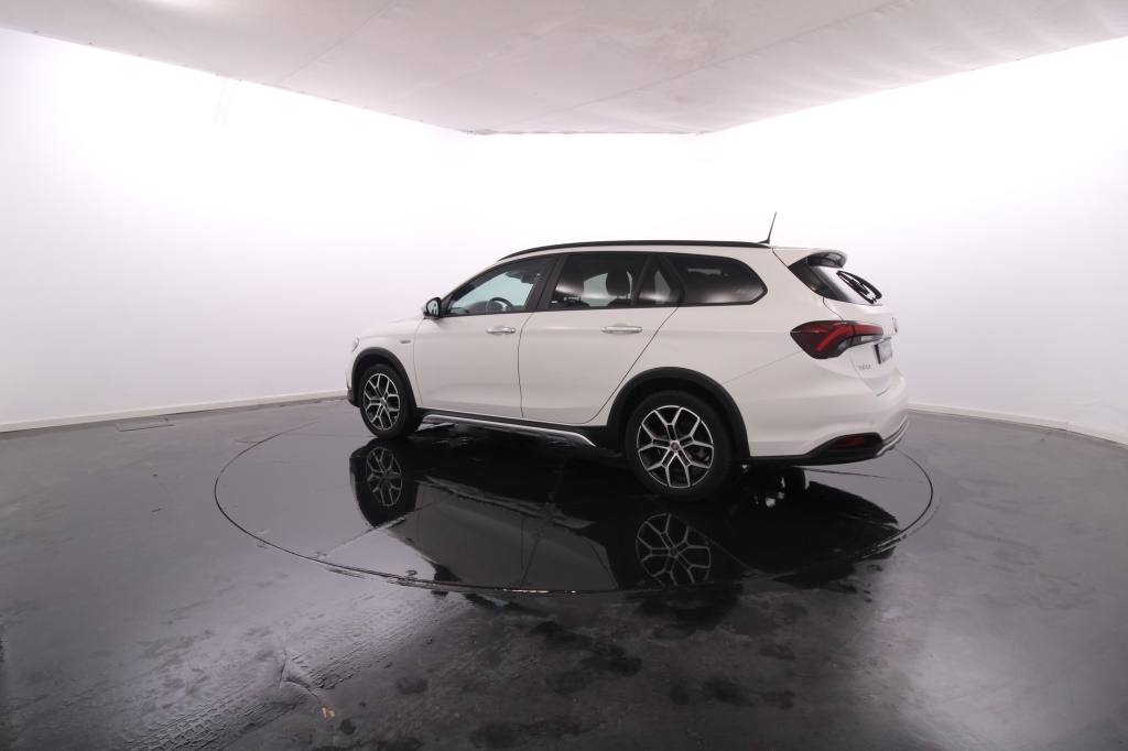 Fiat Tipo Station Wagon Cross