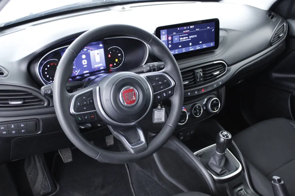Fiat Tipo Station Wagon Cross