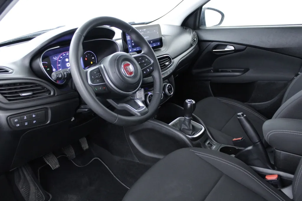 Fiat Tipo Station Wagon Cross