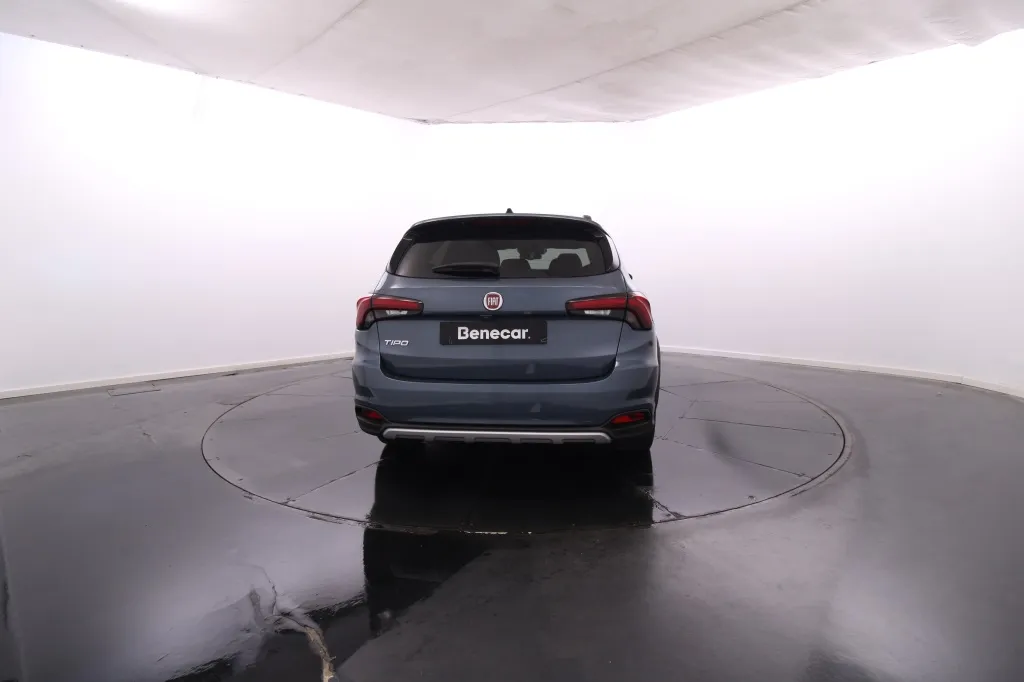 Fiat Tipo Station Wagon Cross
