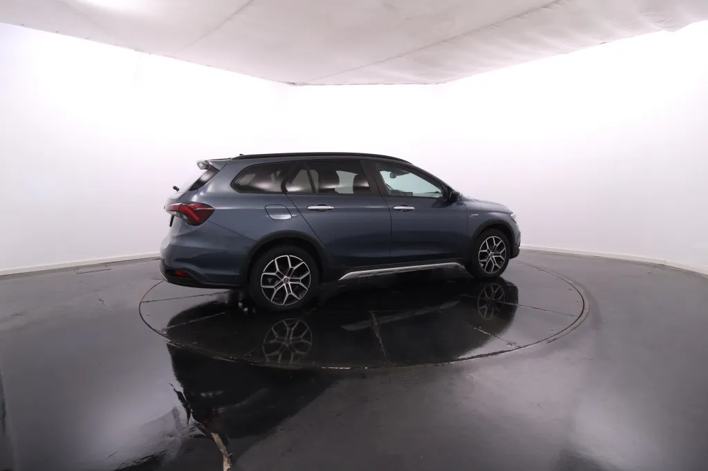 Fiat Tipo Station Wagon Cross