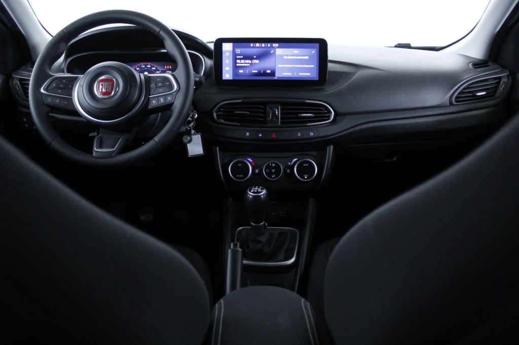 Fiat Tipo Station Wagon Cross