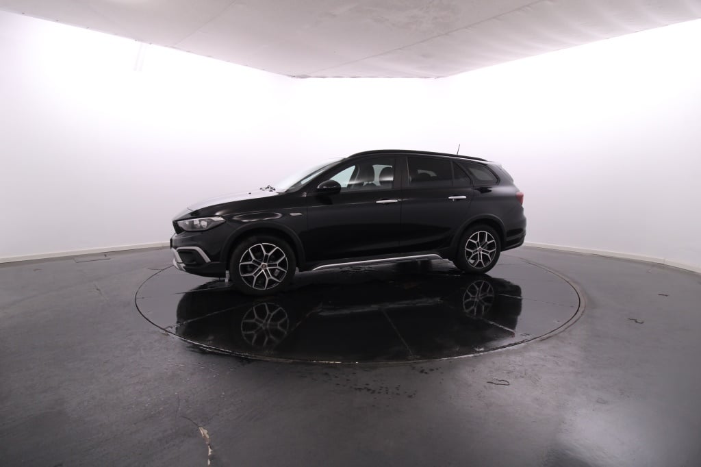 Fiat Tipo Station Wagon Cross
