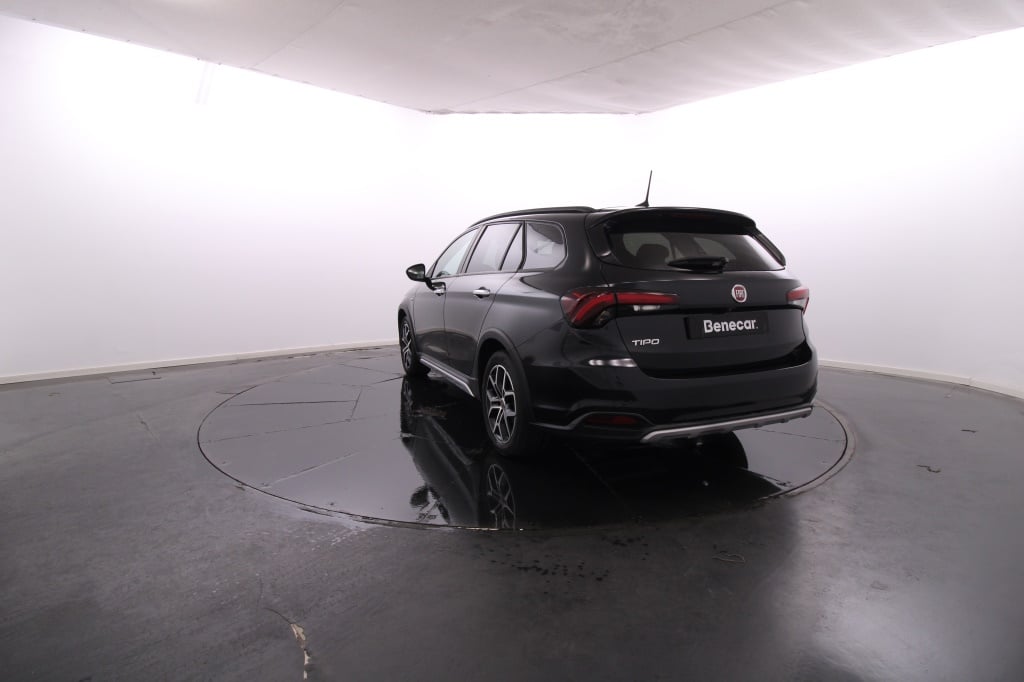 Fiat Tipo Station Wagon Cross