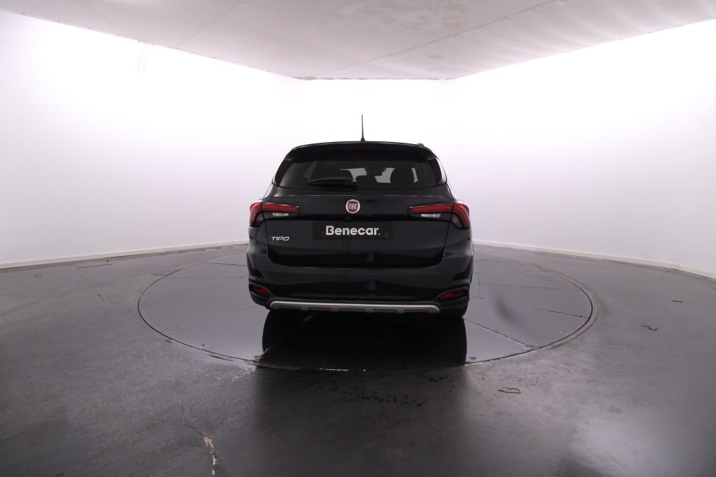 Fiat Tipo Station Wagon Cross