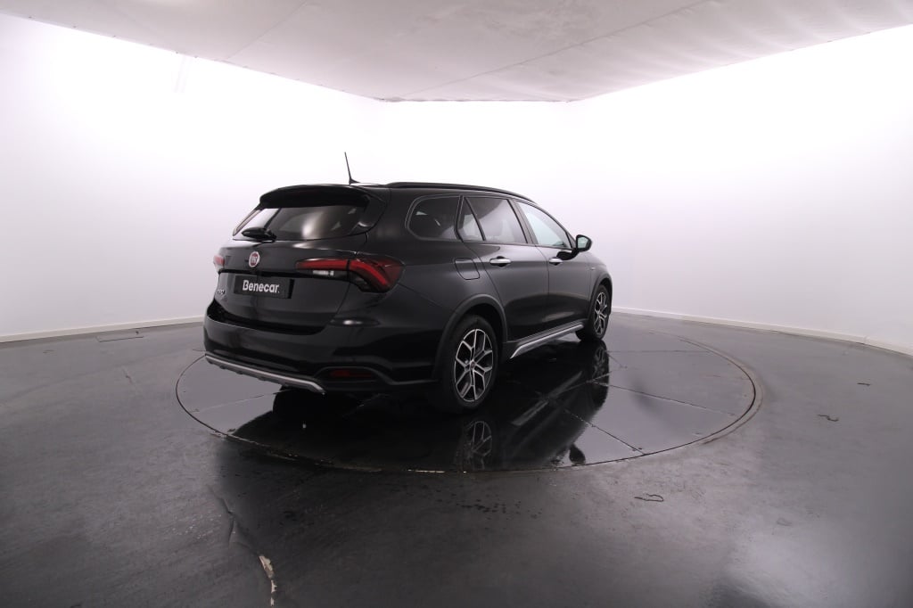 Fiat Tipo Station Wagon Cross