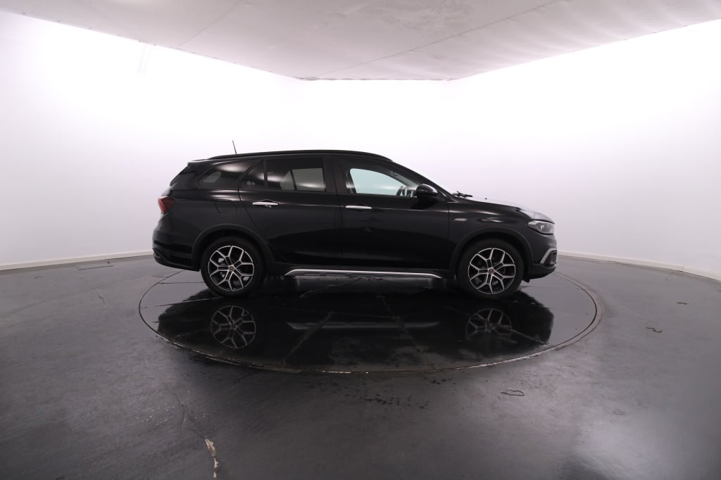 Fiat Tipo Station Wagon Cross