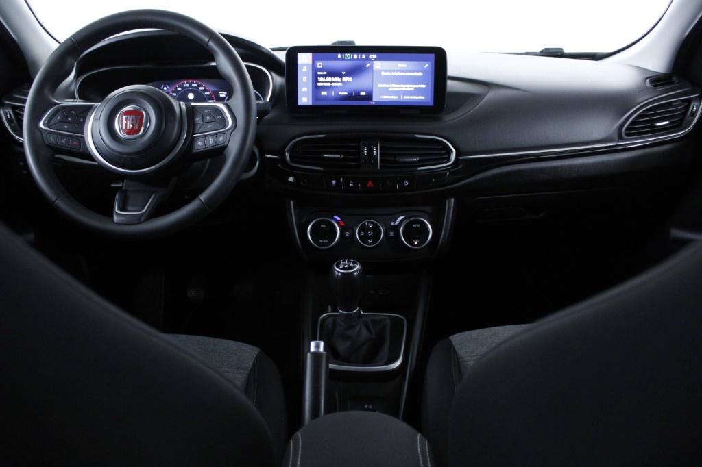 Fiat Tipo Station Wagon Cross