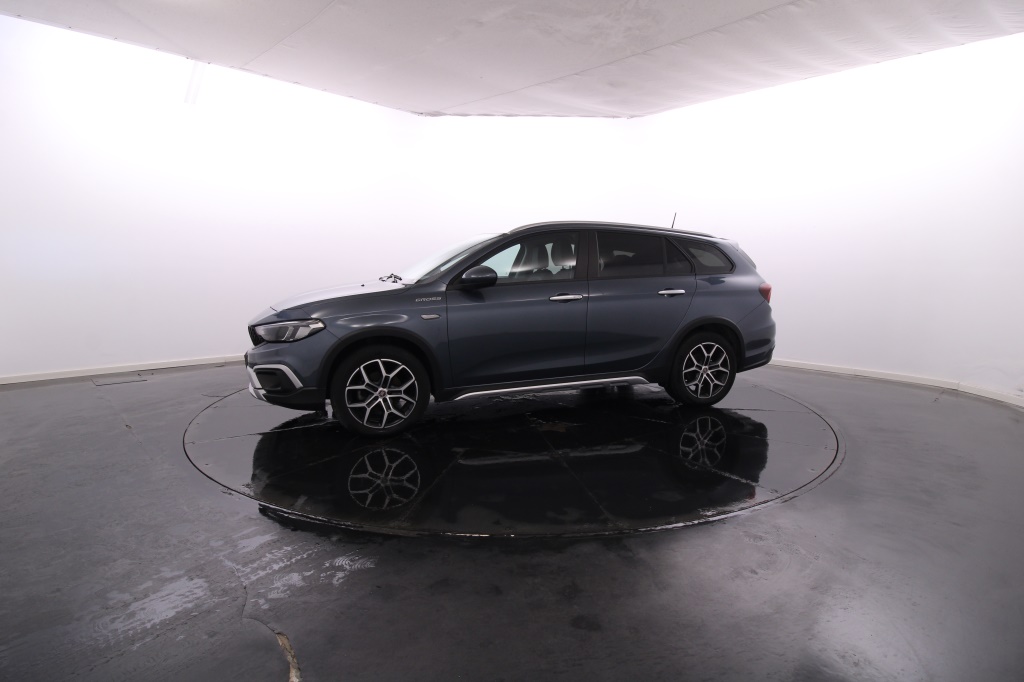 Fiat Tipo Station Wagon Cross