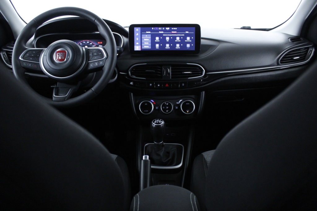 Fiat Tipo Station Wagon Cross