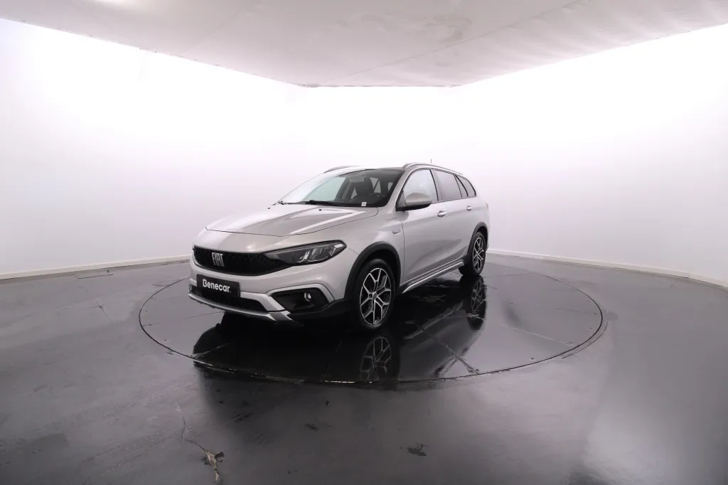 Fiat Tipo Station Wagon Cross