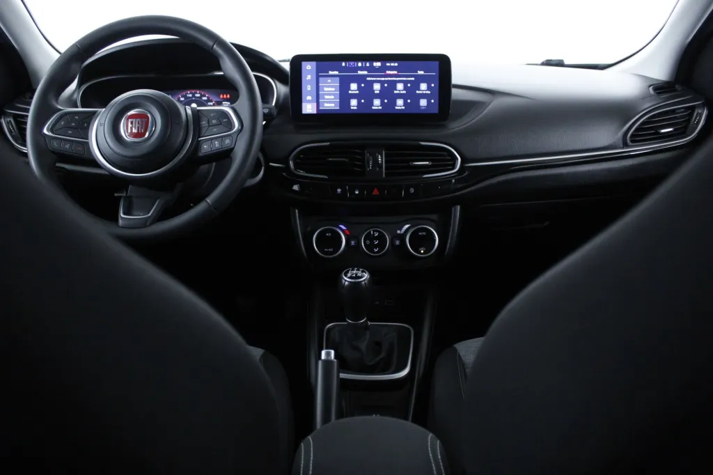 Fiat Tipo Station Wagon Cross