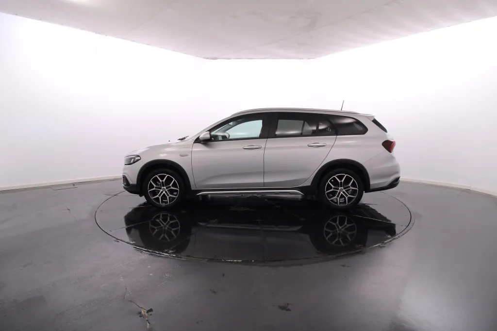 Fiat Tipo Station Wagon Cross