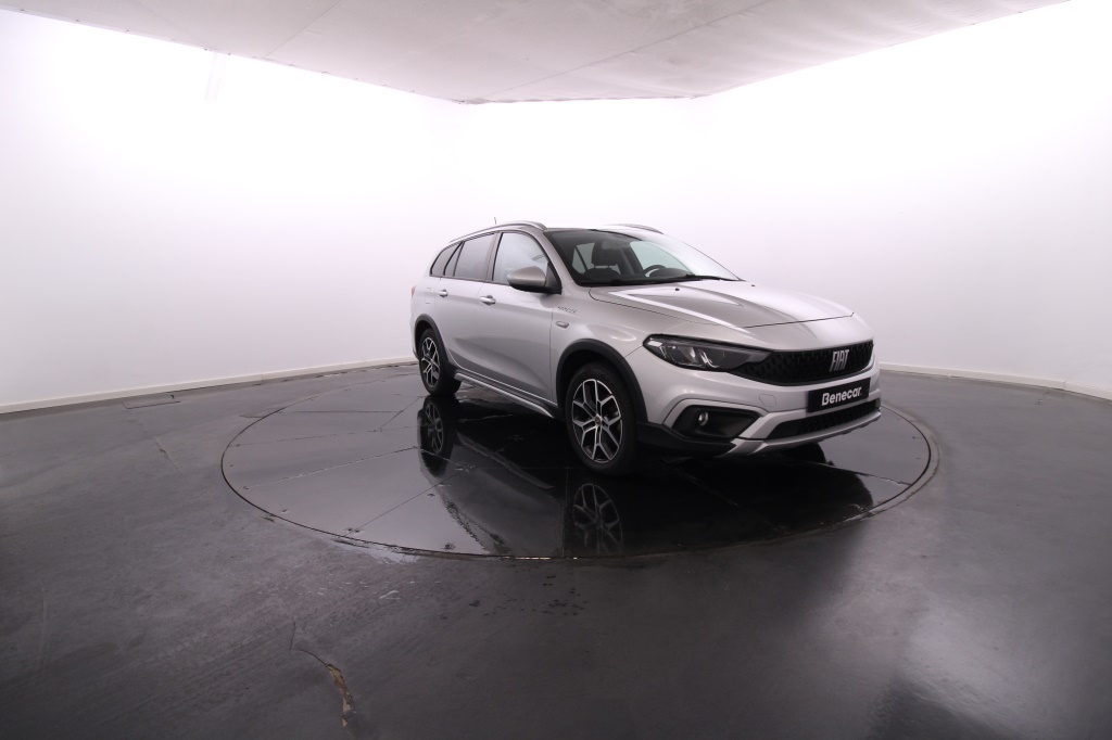 Fiat Tipo Station Wagon Cross