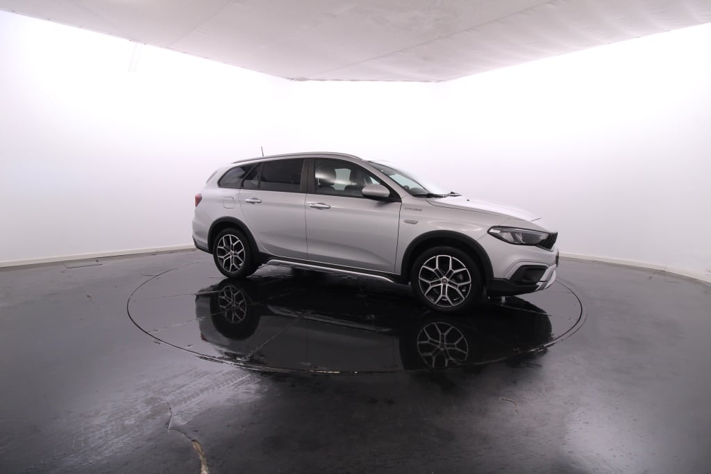 Fiat Tipo Station Wagon Cross