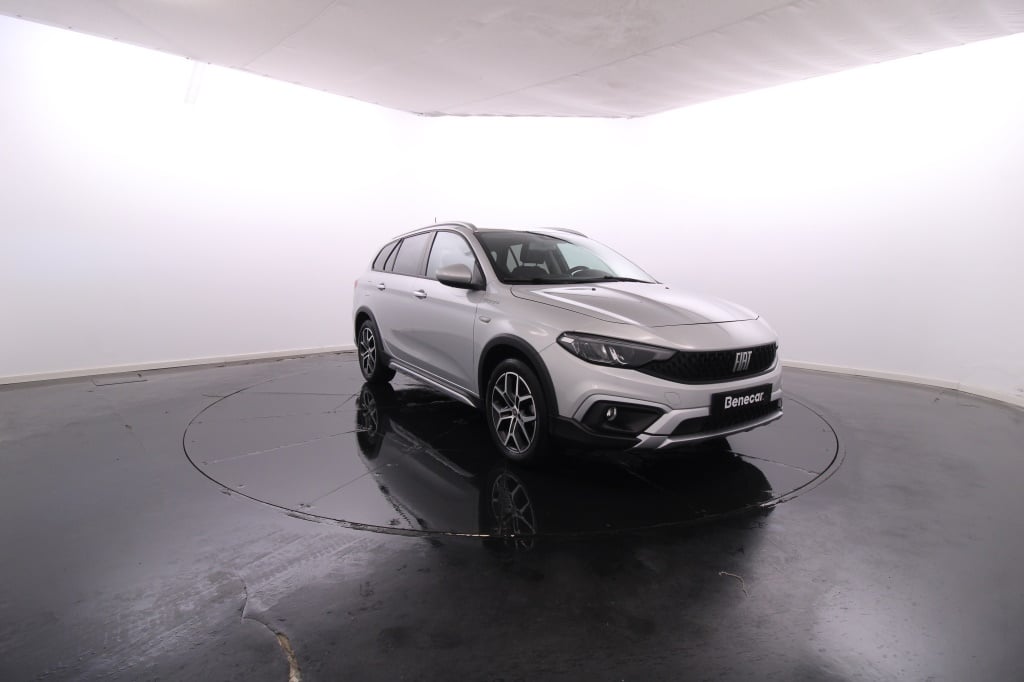 Fiat Tipo Station Wagon Cross