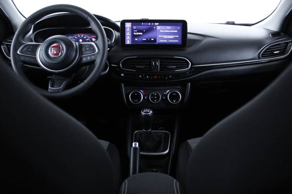 Fiat Tipo Station Wagon Cross