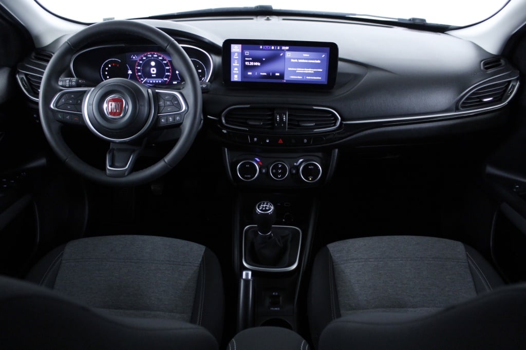 Fiat Tipo Station Wagon Cross