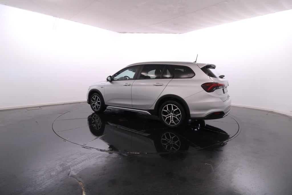 Fiat Tipo Station Wagon Cross