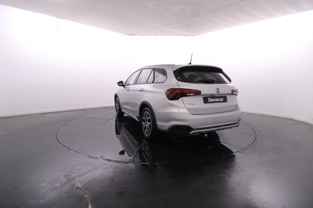 Fiat Tipo Station Wagon Cross