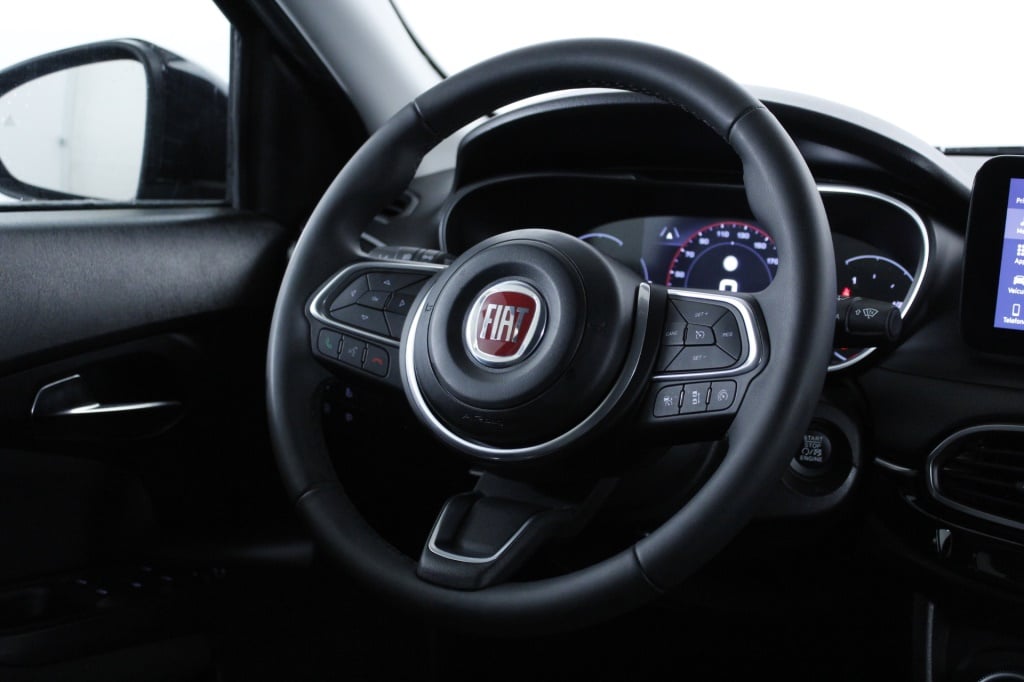 Fiat Tipo Station Wagon Cross