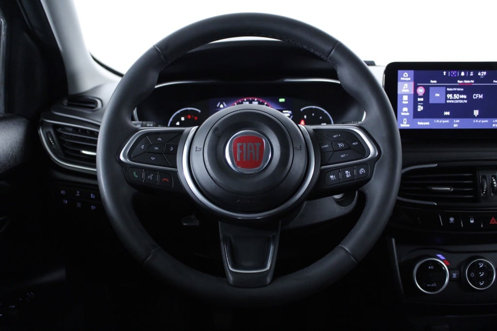 Fiat Tipo Station Wagon Cross