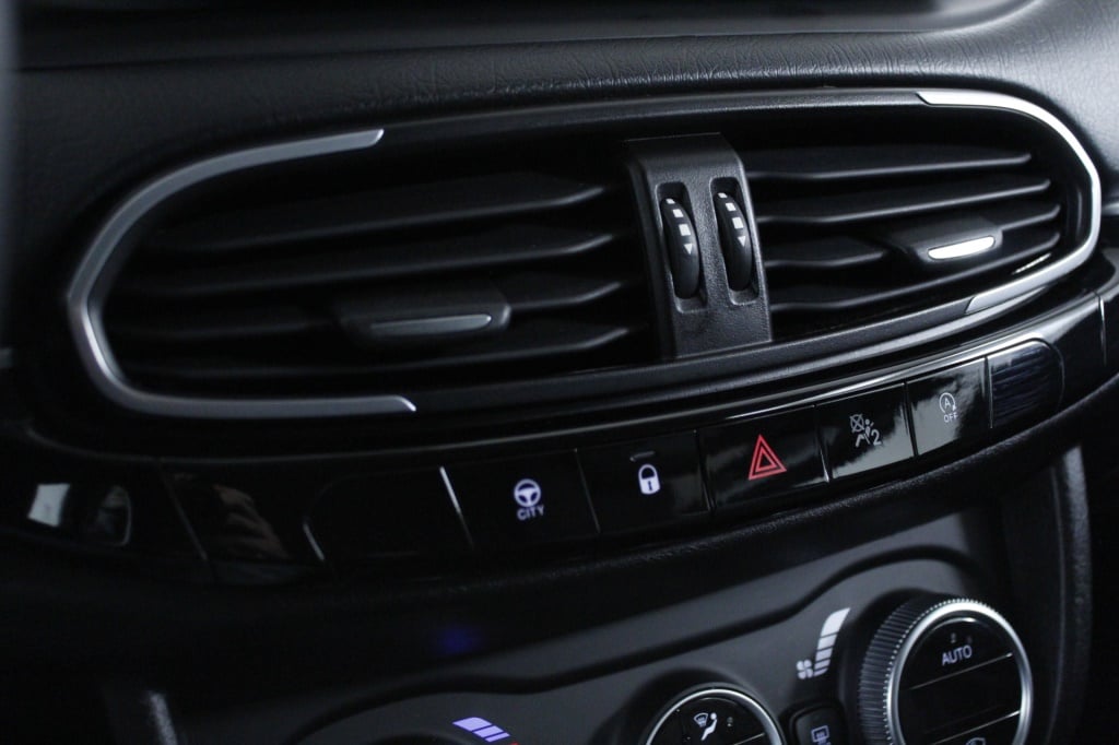 Fiat Tipo Station Wagon Cross