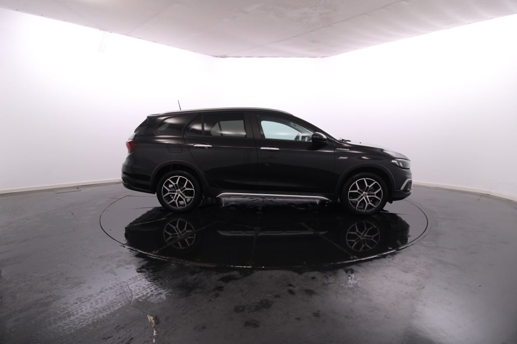 Fiat Tipo Station Wagon Cross