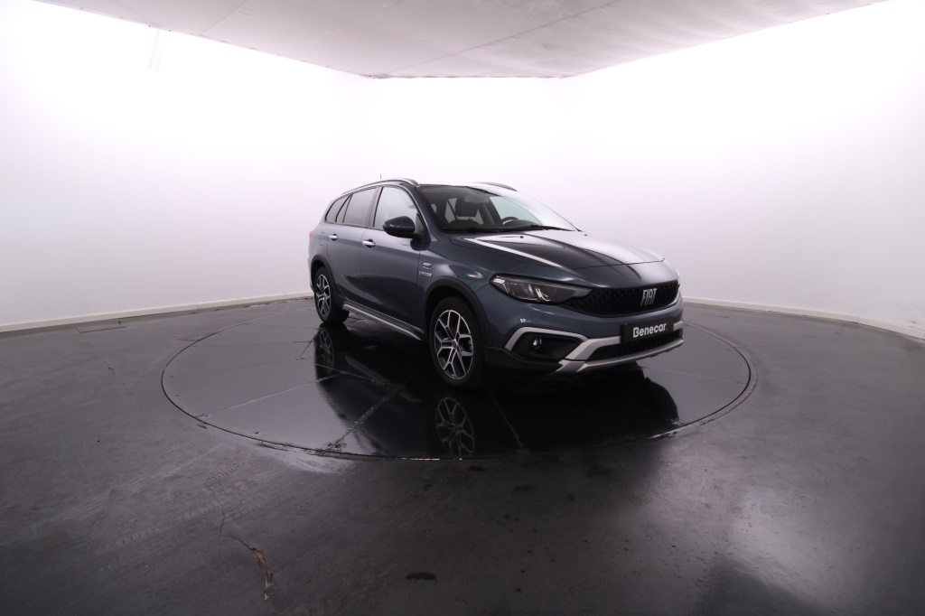 Fiat Tipo Station Wagon Cross