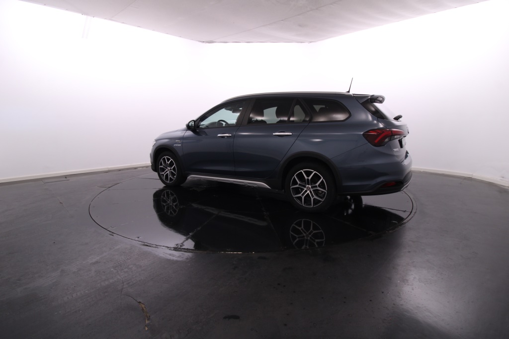 Fiat Tipo Station Wagon Cross