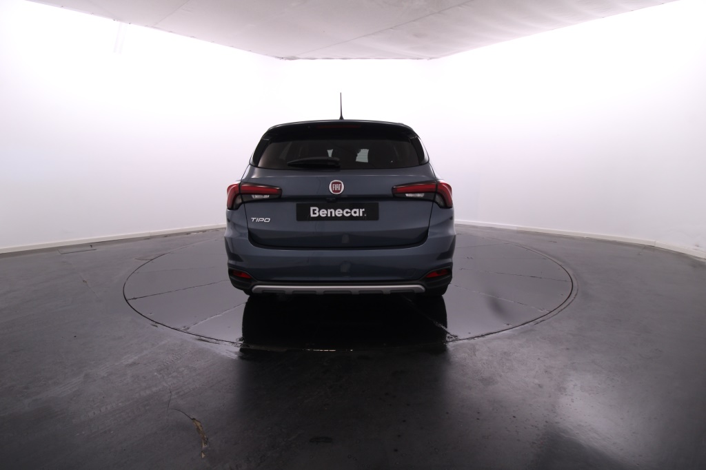 Fiat Tipo Station Wagon Cross